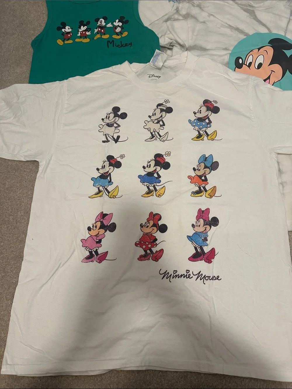 Disney bundle - Picture 2 of 13